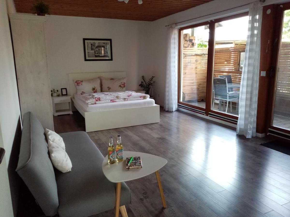 Schoene Einzimmer Wohnung Zwischen Bodensee Und Allgaeu Neukirch  Ngoại thất bức ảnh